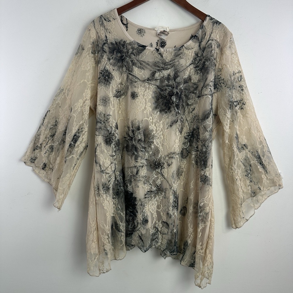 Brittany Black Y2K Top 1X Women Dark Floral Lace Flare Sleeve Fairy Whimsigoth
